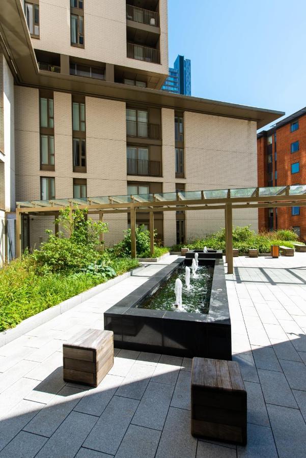 The Assembly Manchester Oasis Holding Buitenkant foto